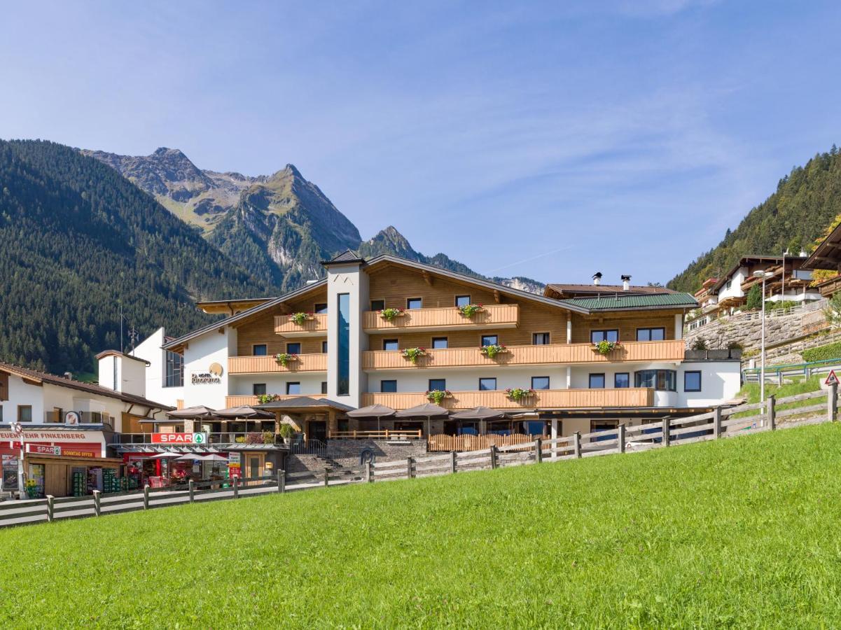 Hotel Panorama Finkenberg Eksteriør billede